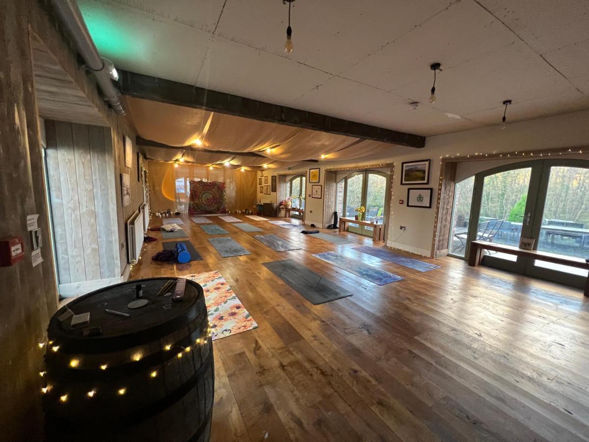 הוילה קולריין The Old Flax Mill Yoga Retreat מראה חיצוני תמונה
