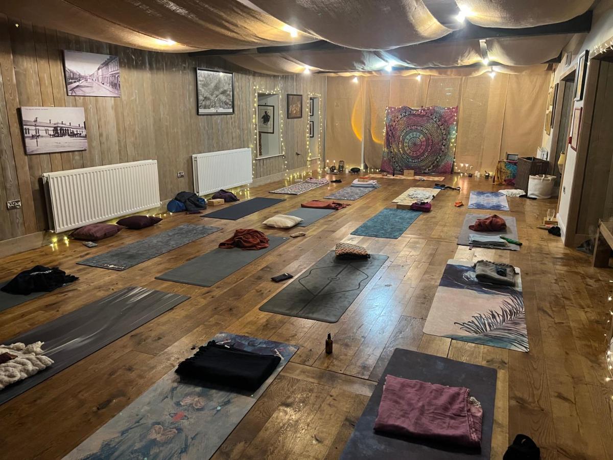 הוילה קולריין The Old Flax Mill Yoga Retreat מראה חיצוני תמונה