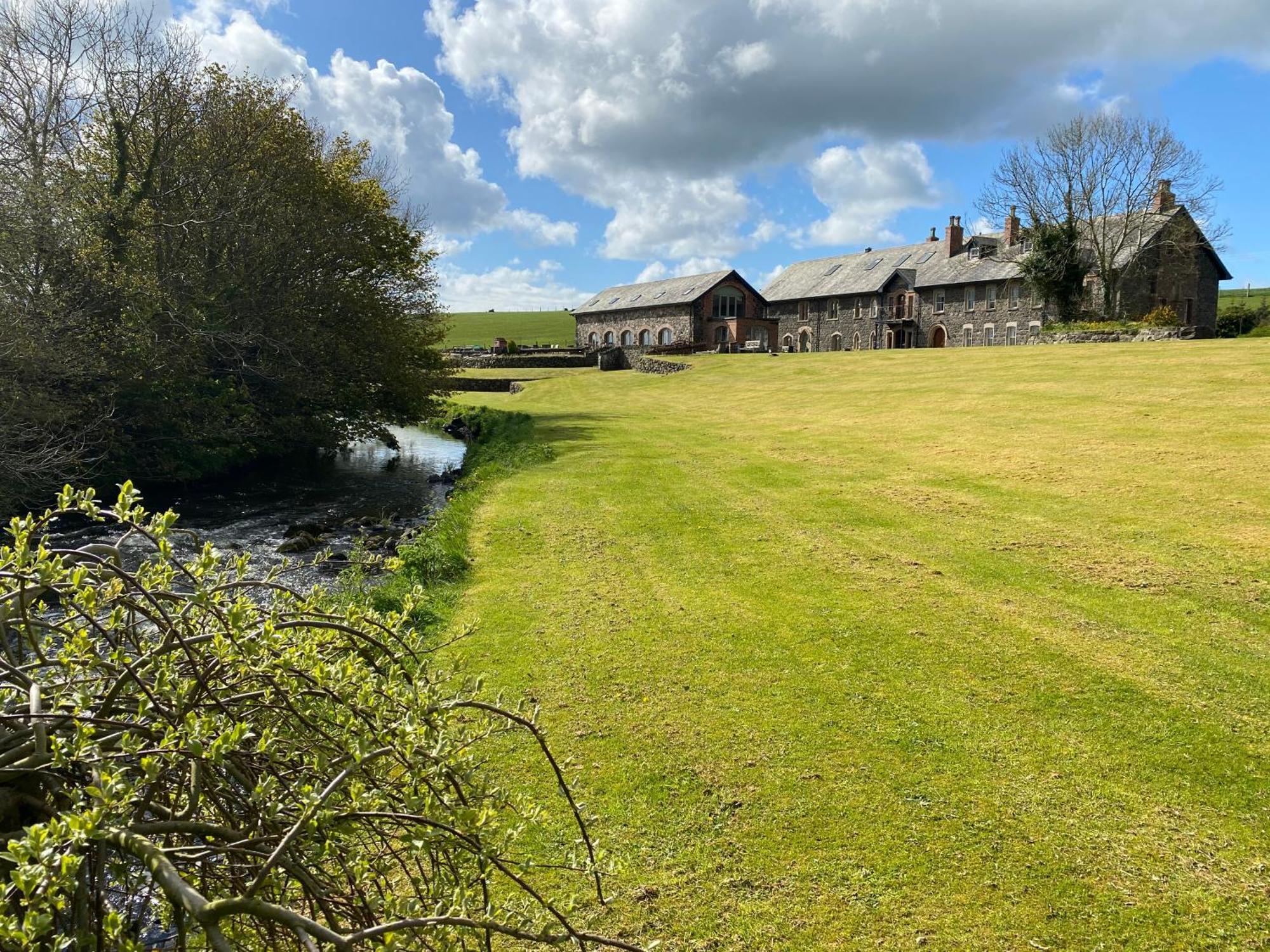 הוילה קולריין The Old Flax Mill Yoga Retreat מראה חיצוני תמונה